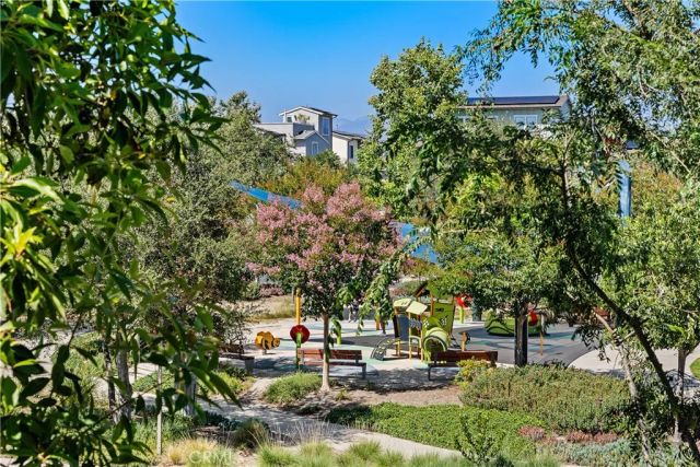 114 Sencillo Place, Rancho Mission Viejo, CA 92694