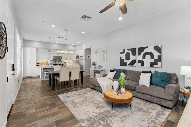 114 Sencillo Place, Rancho Mission Viejo, CA 92694