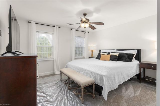 107 Cottonwood Lane, Summerfield, NC 27358