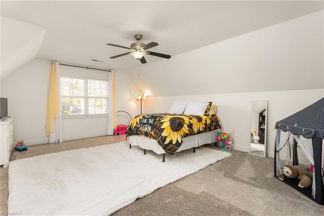 107 Cottonwood Lane, Summerfield, NC 27358