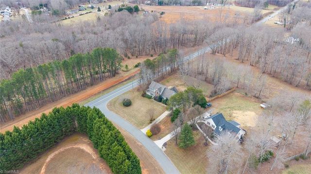 107 Cottonwood Lane, Summerfield, NC 27358