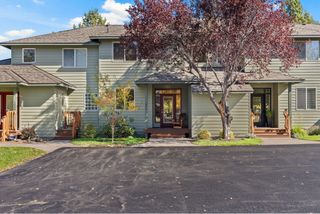 1044 Golden Pheasant Drive, Redmond, OR 97756