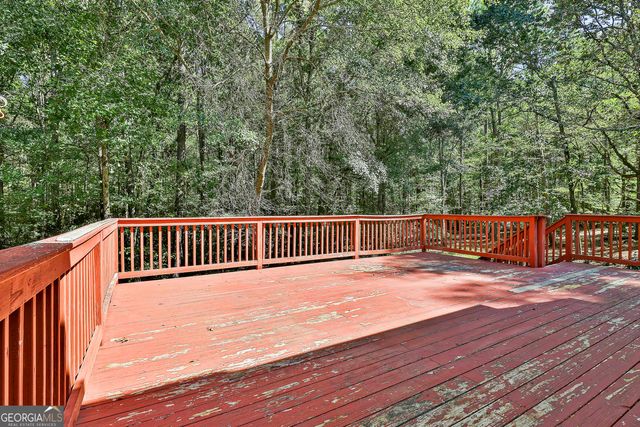 230 Stonehaven Drive, Fayetteville, GA 30215