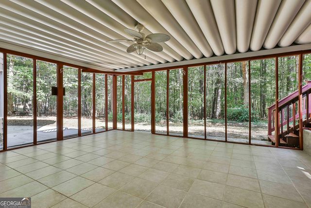 230 Stonehaven Drive, Fayetteville, GA 30215