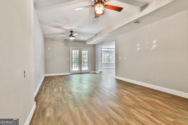 230 Stonehaven Drive, Fayetteville, GA 30215