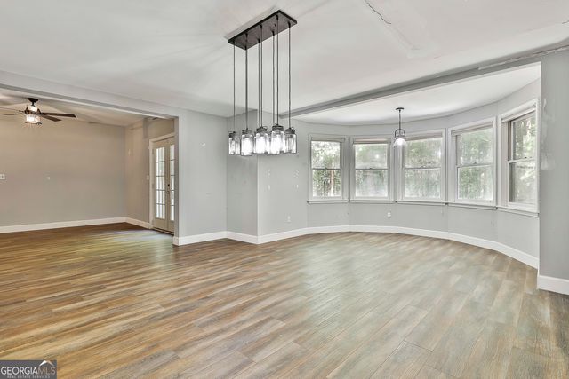 230 Stonehaven Drive, Fayetteville, GA 30215