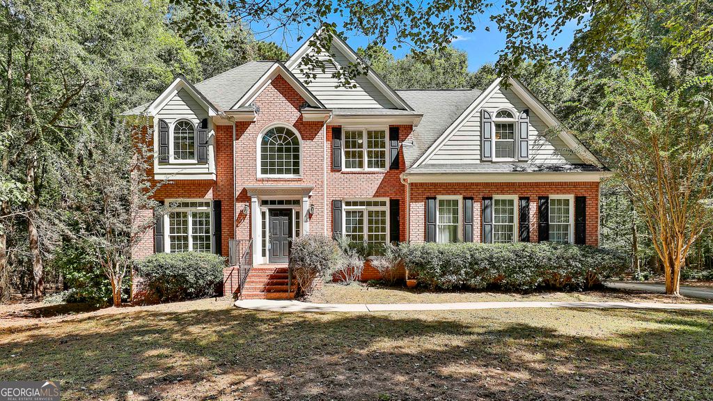 230 Stonehaven Drive, Fayetteville, GA 30215