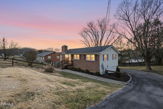 404 Merriewood Drive, Bristol, TN 37620