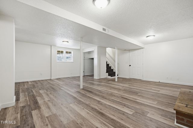 404 Merriewood Drive, Bristol, TN 37620