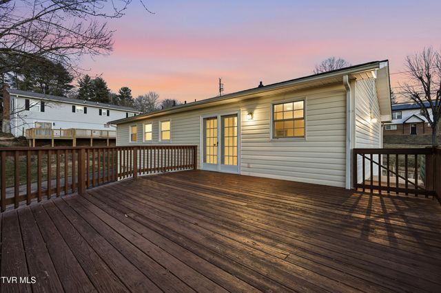 404 Merriewood Drive, Bristol, TN 37620