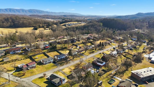 404 Merriewood Drive, Bristol, TN 37620