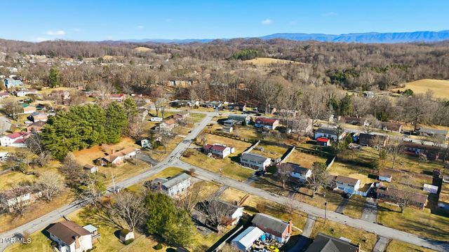 404 Merriewood Drive, Bristol, TN 37620