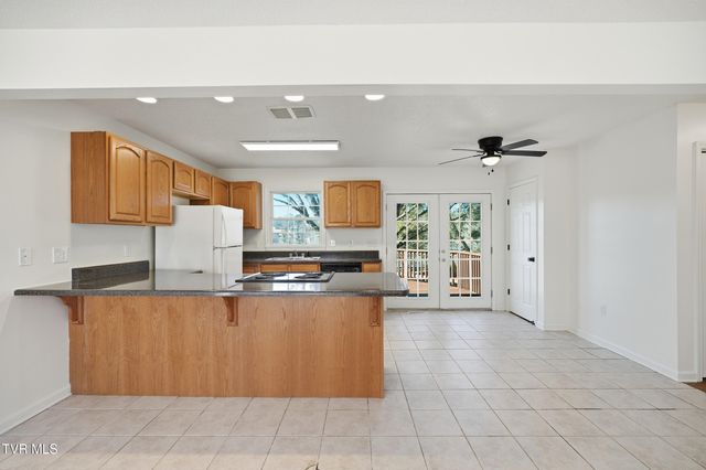 404 Merriewood Drive, Bristol, TN 37620