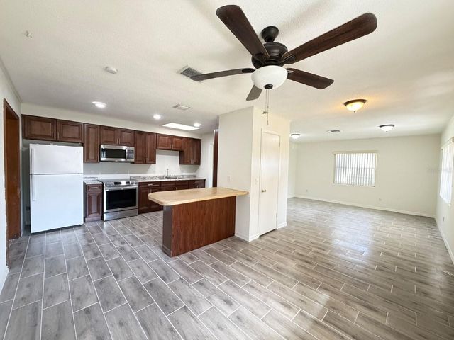 1527 LEEWAY AVENUE, Orlando, FL 32810