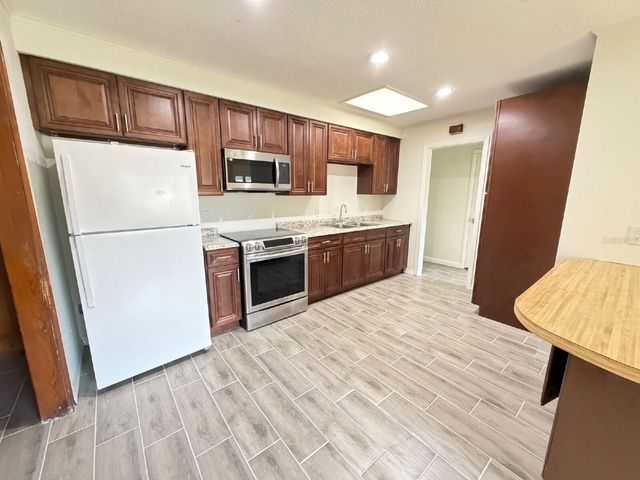 1527 LEEWAY AVENUE, Orlando, FL 32810