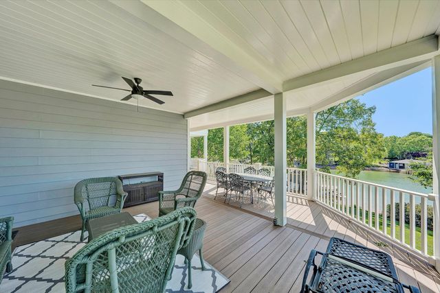 145 Bridleridge RD, Penhook, VA 24137