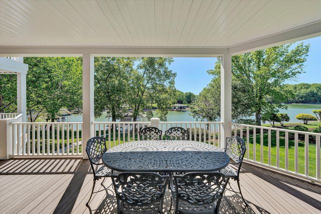 145 Bridleridge RD, Penhook, VA 24137