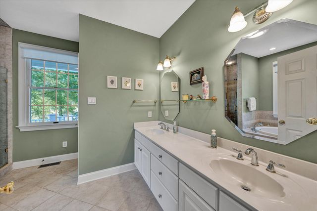 145 Bridleridge RD, Penhook, VA 24137