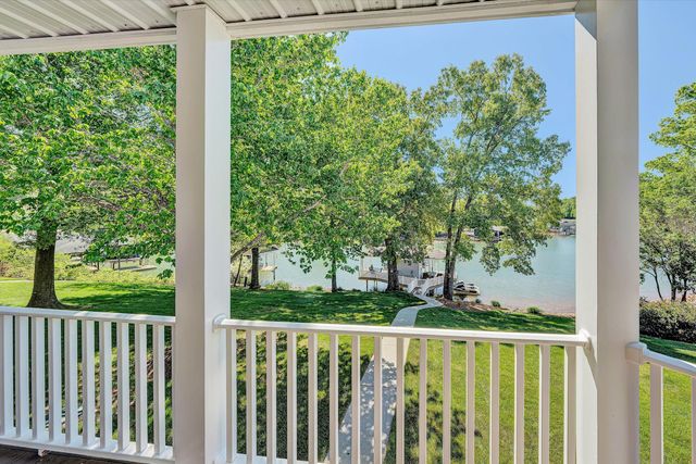145 Bridleridge RD, Penhook, VA 24137