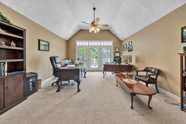 145 Bridleridge RD, Penhook, VA 24137