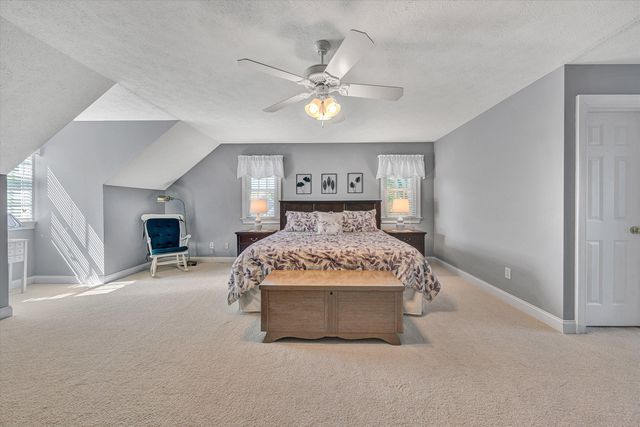 145 Bridleridge RD, Penhook, VA 24137