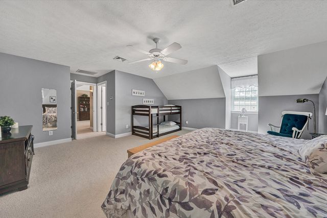 145 Bridleridge RD, Penhook, VA 24137