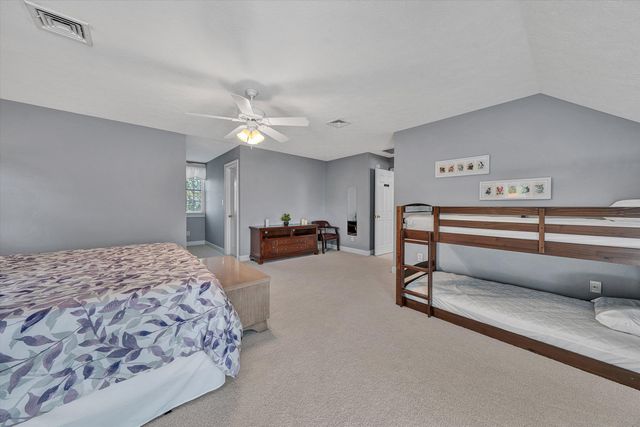 145 Bridleridge RD, Penhook, VA 24137