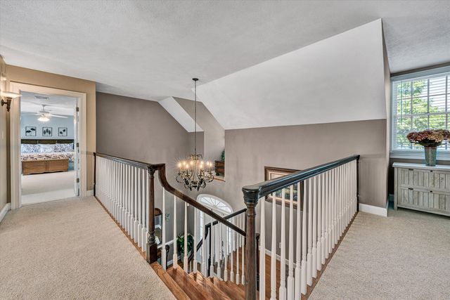 145 Bridleridge RD, Penhook, VA 24137