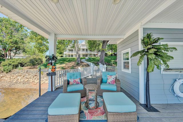 145 Bridleridge RD, Penhook, VA 24137
