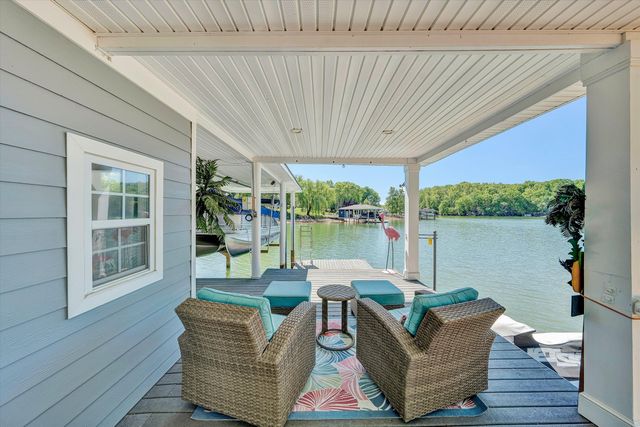 145 Bridleridge RD, Penhook, VA 24137