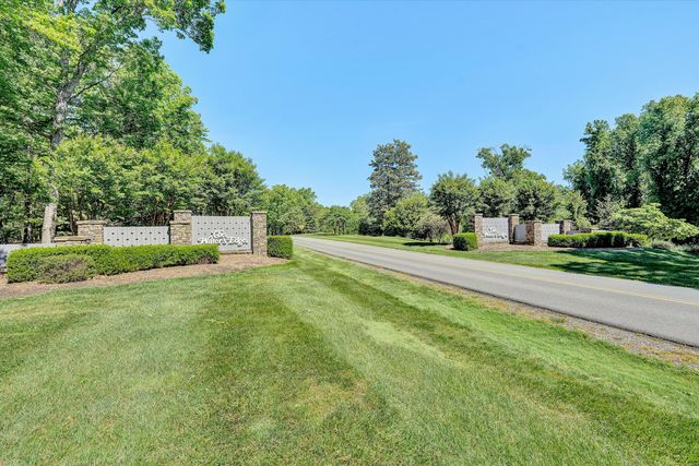 145 Bridleridge RD, Penhook, VA 24137