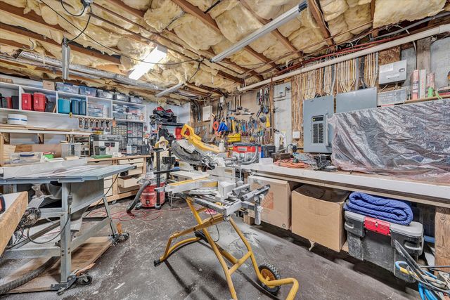 145 Bridleridge RD, Penhook, VA 24137