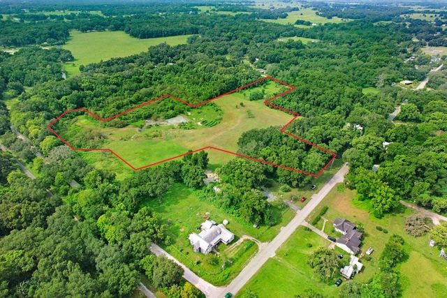 37352 ½ TRILBY ROAD, Dade City, FL 33523
