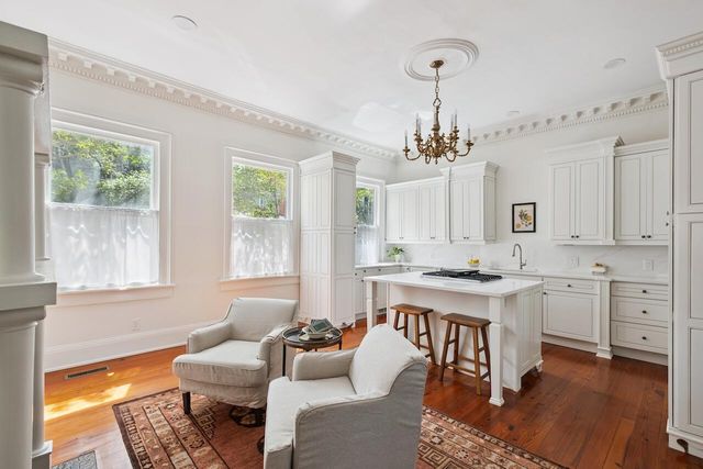 143 Broad Street, Charleston, SC 29401