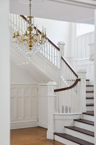 143 Broad Street, Charleston, SC 29401