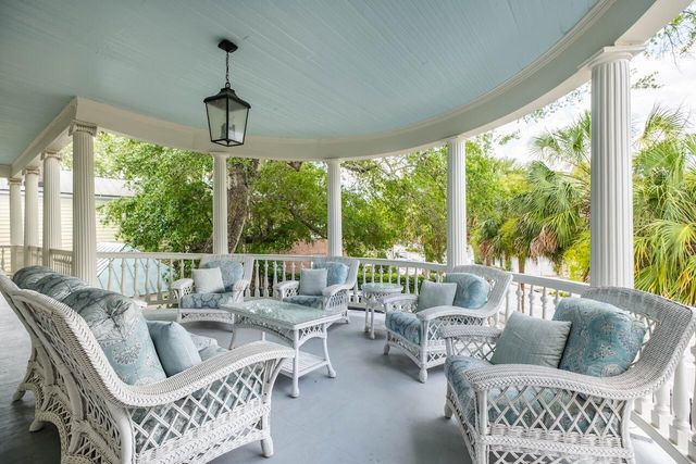 143 Broad Street, Charleston, SC 29401