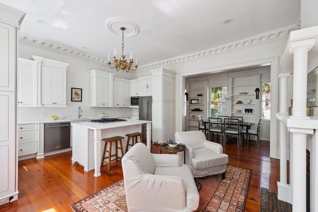 143 Broad Street, Charleston, SC 29401