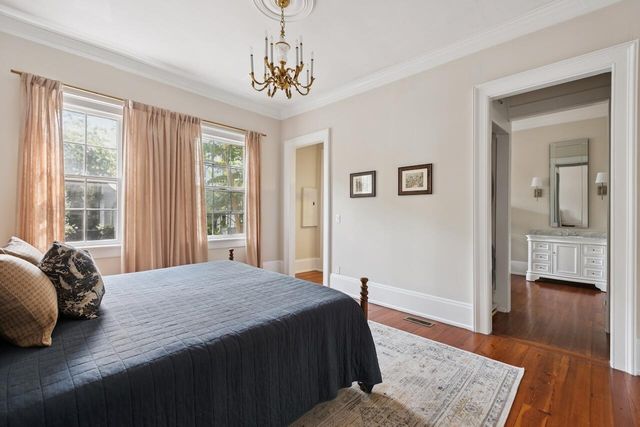 143 Broad Street, Charleston, SC 29401