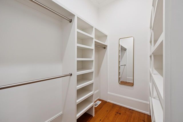 143 Broad Street, Charleston, SC 29401