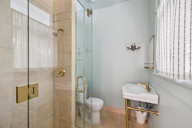 143 Broad Street, Charleston, SC 29401