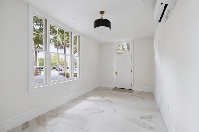 143 Broad Street, Charleston, SC 29401