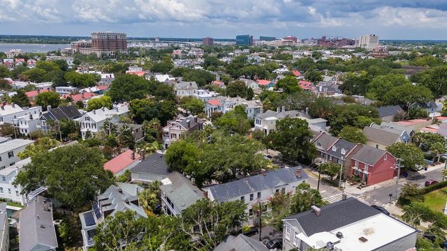 143 Broad Street, Charleston, SC 29401