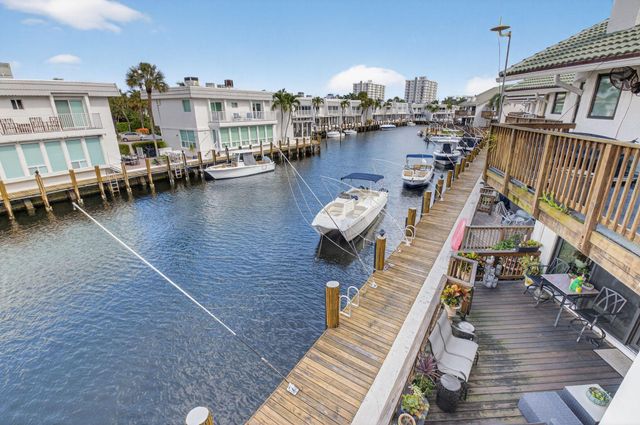 1029 Boca Cove Lane, Highland Beach, FL 33487