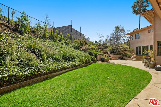 16820 W SUNSET, Pacific Palisades (los Angeles), CA 90272