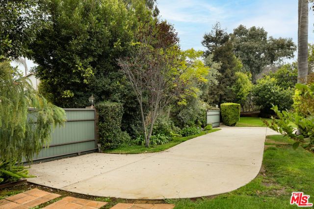 16820 W SUNSET, Pacific Palisades (los Angeles), CA 90272