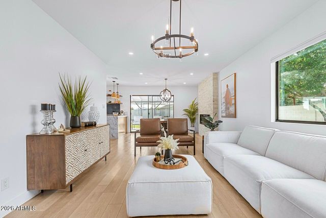 9001 W TAYLOR Street, Tolleson, AZ 85353