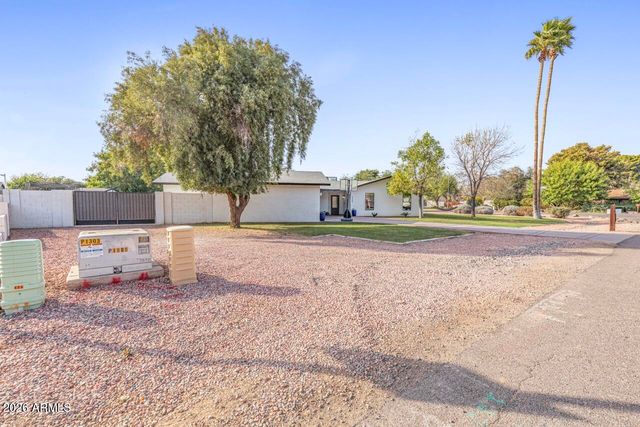 9001 W TAYLOR Street, Tolleson, AZ 85353