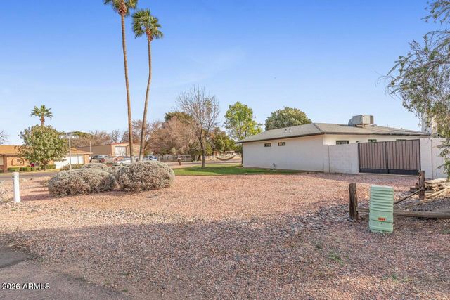 9001 W TAYLOR Street, Tolleson, AZ 85353