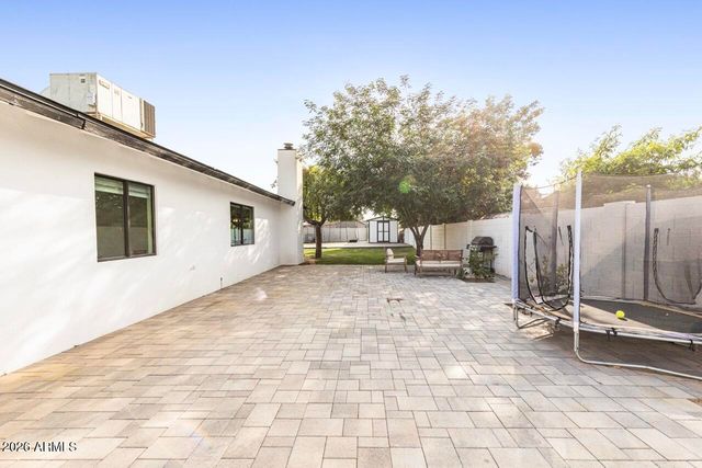 9001 W TAYLOR Street, Tolleson, AZ 85353