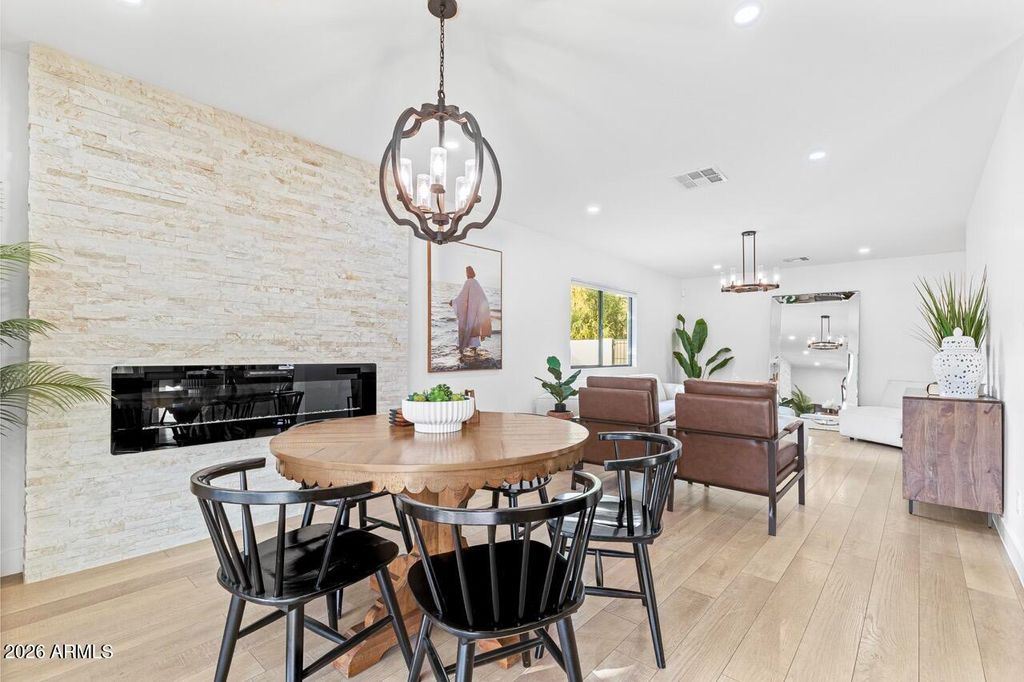 9001 W TAYLOR Street, Tolleson, AZ 85353